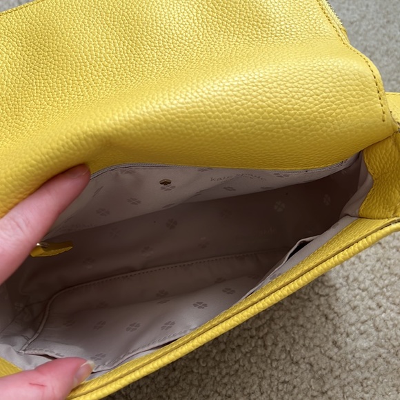 Kate Spade yellow polka dot bag along with dust bag - Picture 4 of 5